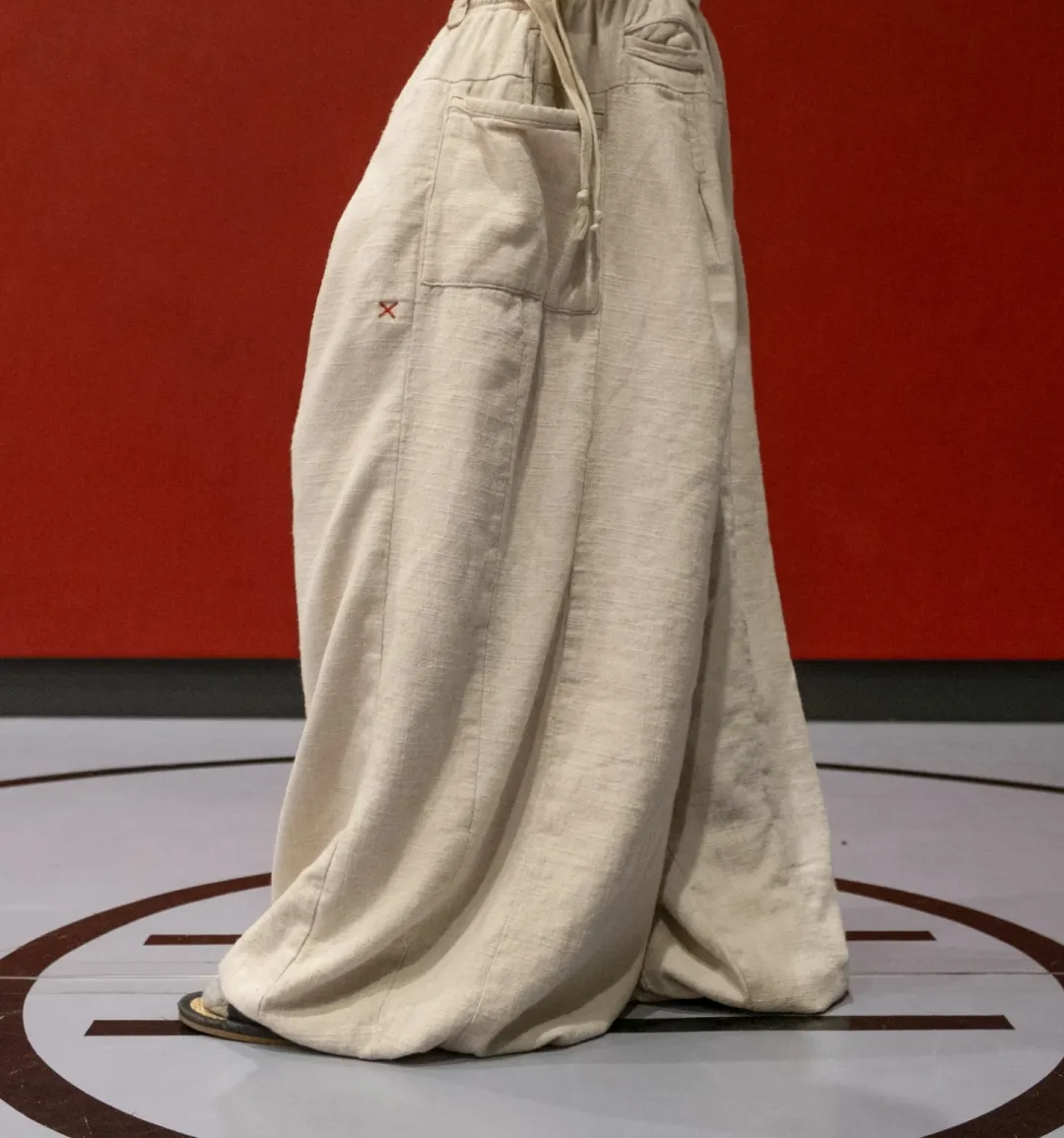 Elion™ – Flax Pleated Wide-Leg Pants