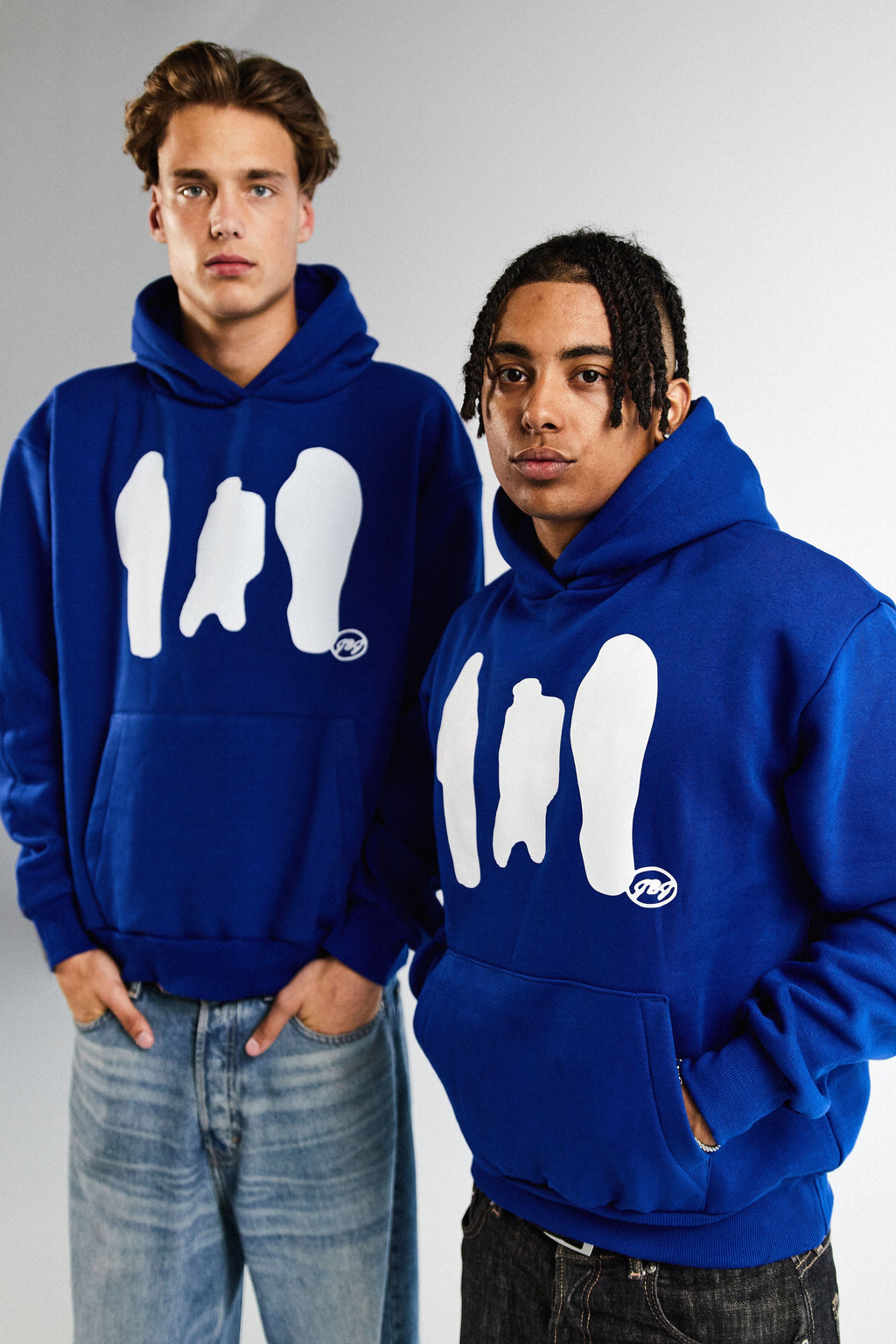 Gryon™ – Radiation Graphic Hood