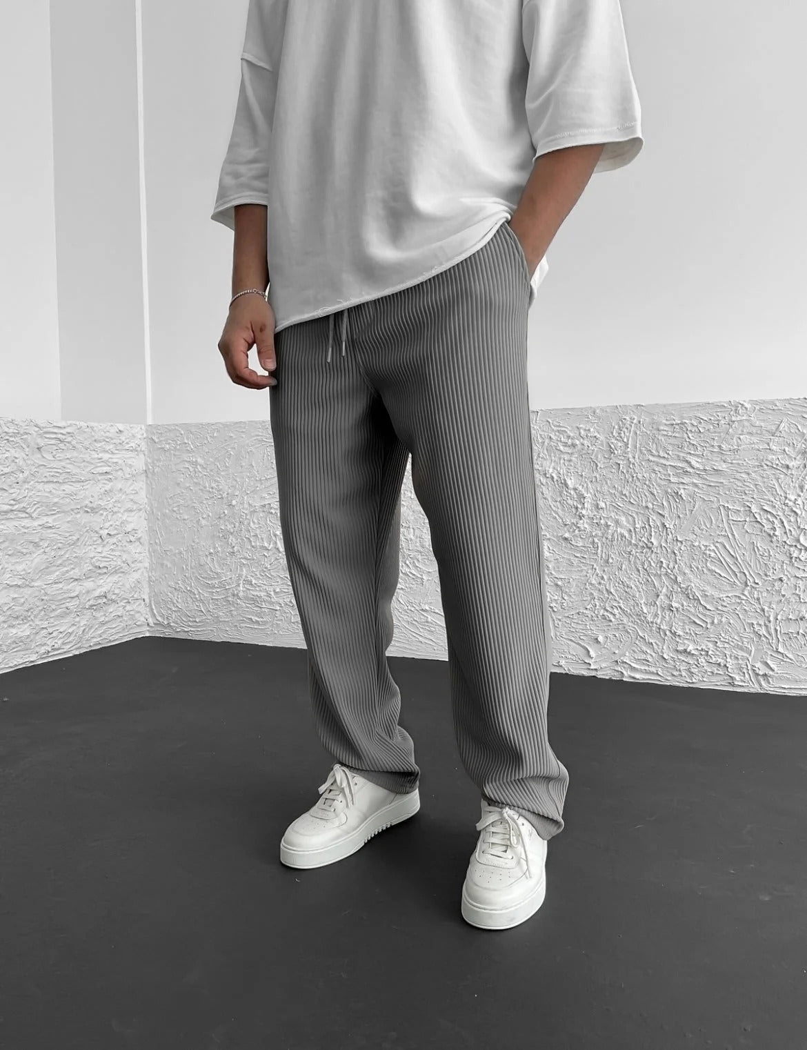 Column™ – Rib-Tube Baggy Trouser