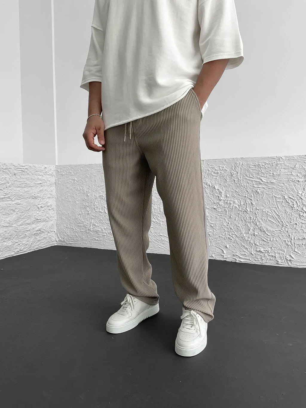 Column™ – Rib-Tube Baggy Trouser